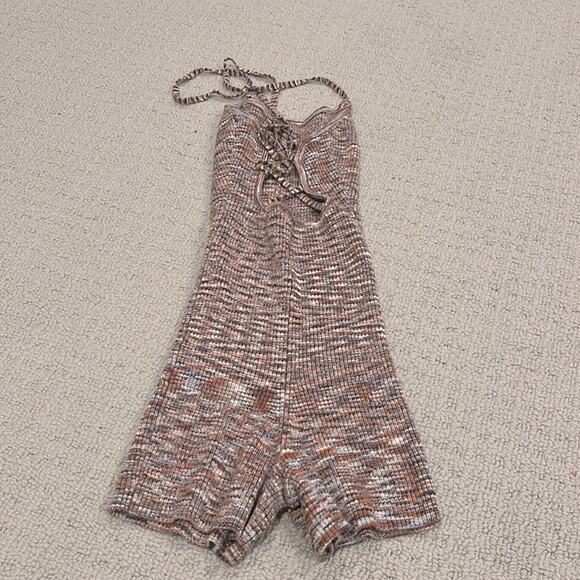 NBD Tropic knit romper - Picture 6 of 6